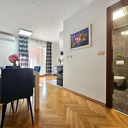 Appartement Paolo By The Znjan *