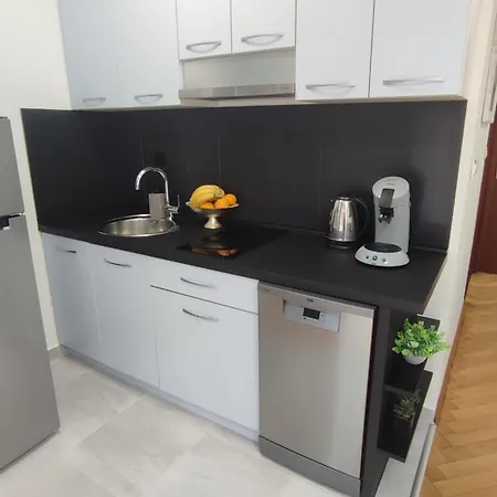 Appartement Paolo By The Znjan *