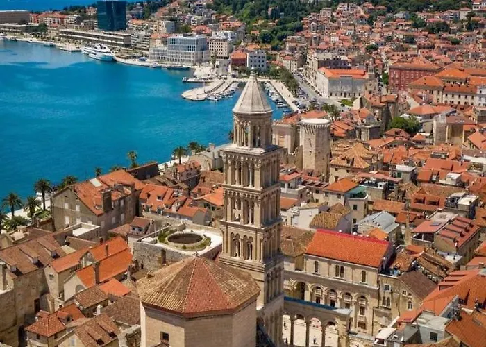 Paolo By The Znjan Apartamento *